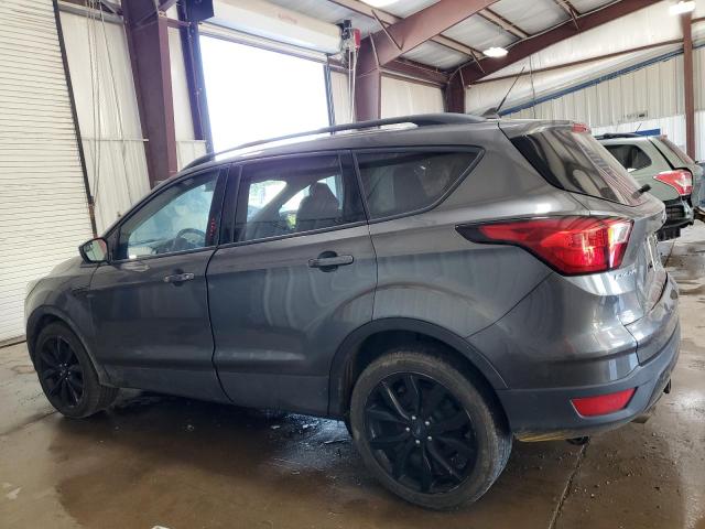 1FMCU9GD6KUA94696 - 2019 FORD ESCAPE SE GRAY photo 2