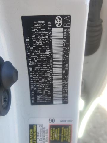 5YFBURHE4JP847578 - 2018 TOYOTA COROLLA L თეთრი ფოტო 13