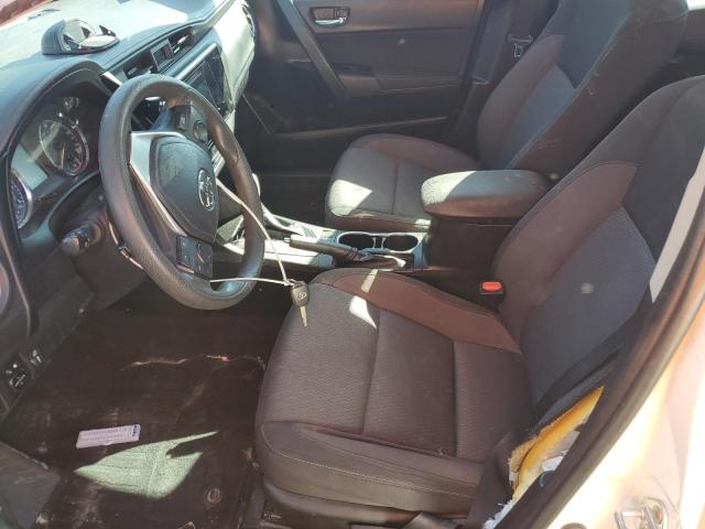 5YFBURHE4JP847578 - 2018 TOYOTA COROLLA L თეთრი ფოტო 7