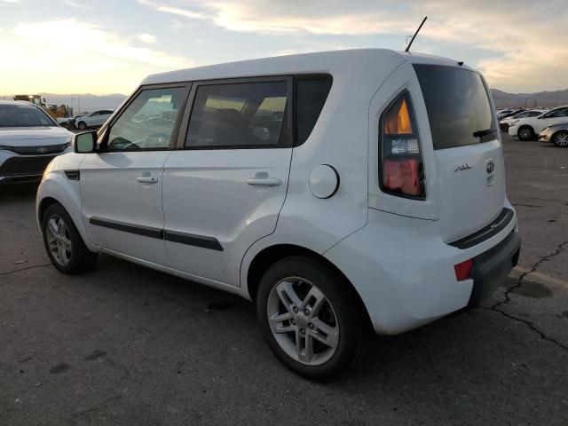 KNDJT2A28B7284592 - 2011 KIA SOUL + WHITE photo 2