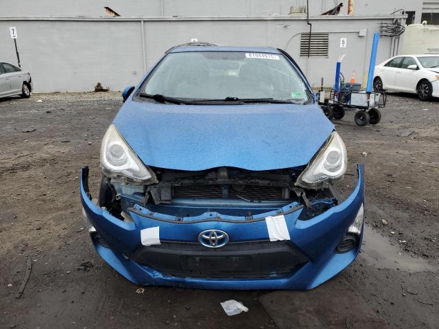 JTDKDTB39F1113079 - 2015 TOYOTA PRIUS C BLUE photo 5