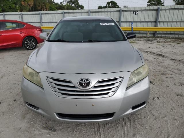 4T1BE46K27U635522 - 2007 TOYOTA CAMRY CE 银色 照片 5