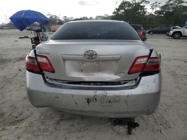 4T1BE46K27U635522 - 2007 TOYOTA CAMRY CE 银色 照片 6