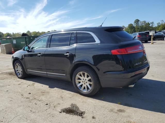 2LMHJ5NK5JBL02651 - 2018 LINCOLN MKT Черный фото 2