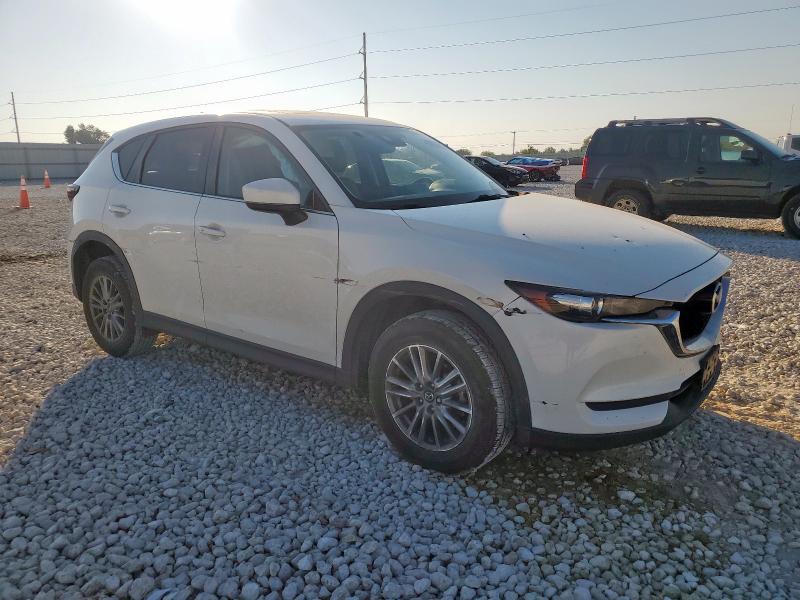 JM3KFACL9H0165681 - 2017 MAZDA CX-5 TOURING WHITE photo 4