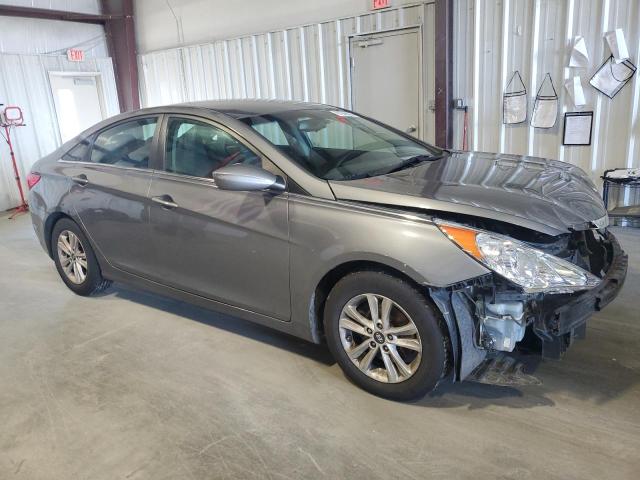 5NPEB4AC7DH624726 - 2013 HYUNDAI SONATA GLS GRAY photo 4