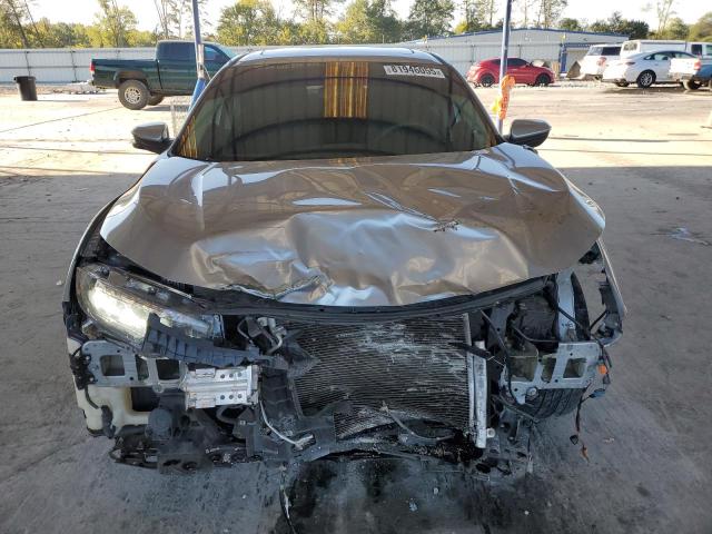 2HGFC2F78JH571557 - 2018 HONDA CIVIC EX SILVER photo 5