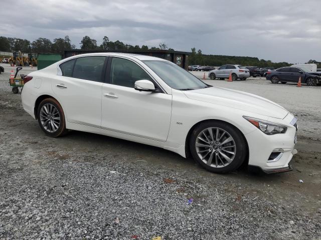 JN1EV7AR6JM431209 - 2018 INFINITI Q50 LUXE WHITE photo 4