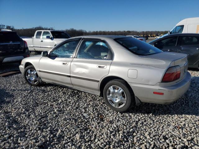 1HGCD5637TA171280 - 1996 HONDA ACCORD LX GOLD photo 2