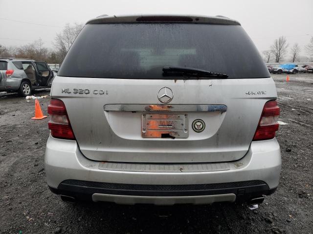 4JGBB22E88A316965 - 2008 MERCEDES-BENZ ML 320 CDI SILVER photo 6