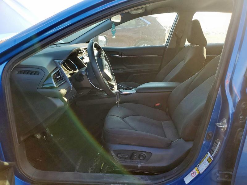 4T1B11HK6KU238346 - 2019 TOYOTA CAMRY L BLUE photo 7
