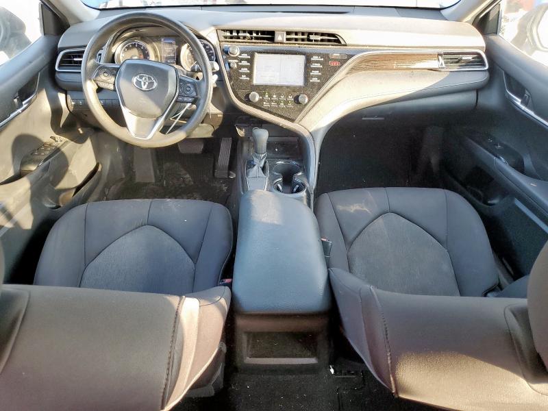 4T1B11HK6KU238346 - 2019 TOYOTA CAMRY L BLUE photo 8