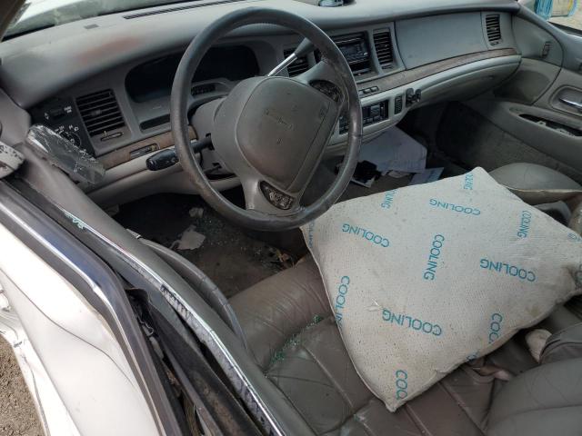 1LNLM81W8VY668653 - 1997 LINCOLN TOWN CAR EXECUTIVE أبيض صورة 8