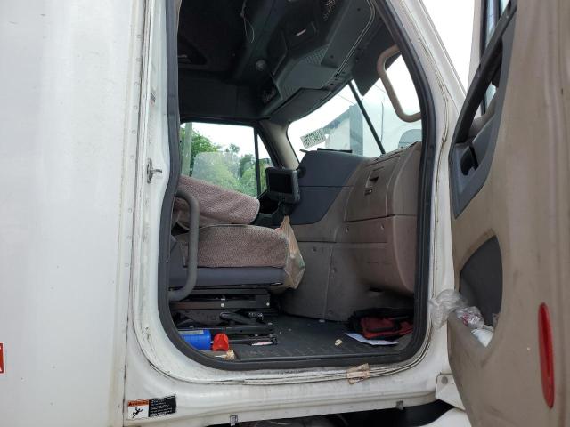 1FUJGLD58FLGE0642 - 2015 FREIGHTLINER CASCADIA WHITE photo 5