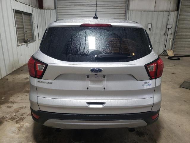 1FMCU9GD7KUA61299 - 2019 FORD ESCAPE SE GRAY photo 6