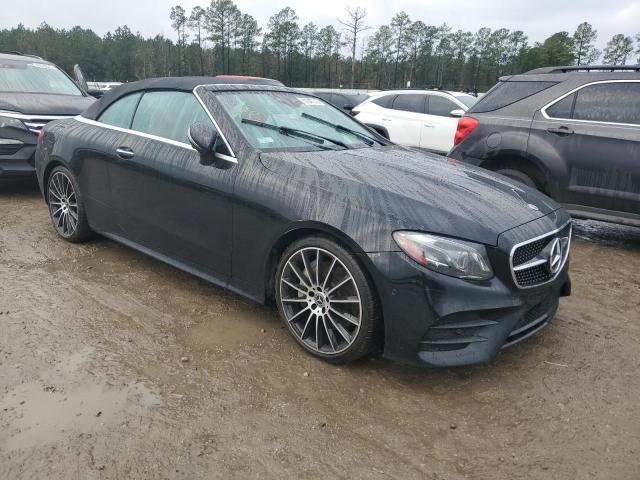 W1K1K6HB1LF141352 - 2020 MERCEDES-BENZ E 450 BLACK photo 4