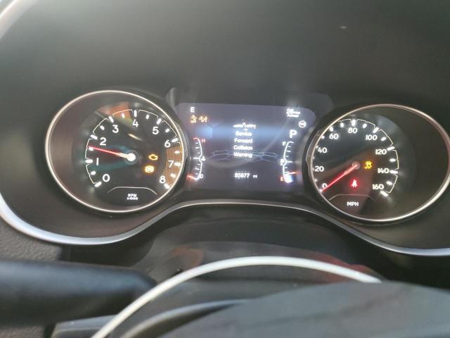 3C4NJDCB9JT202069 - 2018 JEEP COMPASS LIMITED Մոխրագույն լուսանկար 9