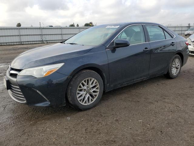 4T4BF1FK9GR572890 - 2016 TOYOTA CAMRY LE BLUE photo 1