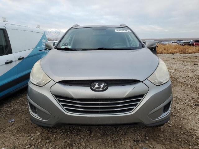 KM8JU3AC3AU086848 - 2010 HYUNDAI TUCSON GLS GRAY photo 5