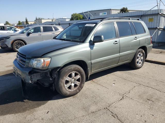 2004 TOYOTA HIGHLANDER, 
