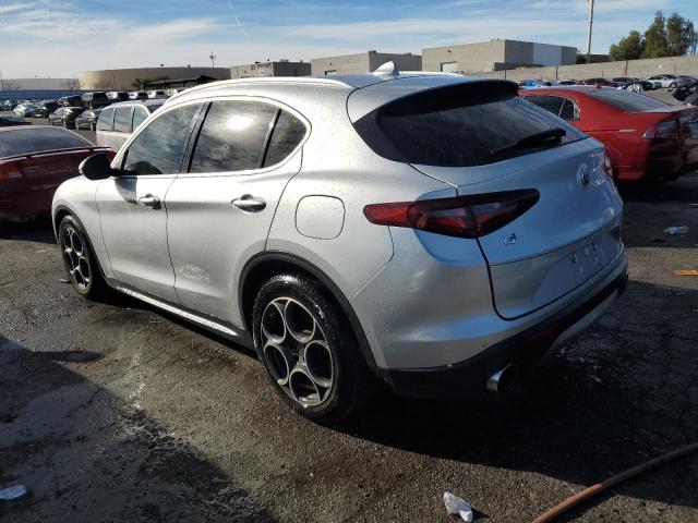 ZASFAKBN6J7B80502 - 2018 ALFA ROMEO STELVIO TI SILVER photo 2