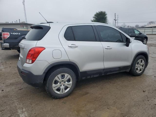 KL7CJKSB6GB665596 - 2016 CHEVROLET TRAX LS SILVER photo 3