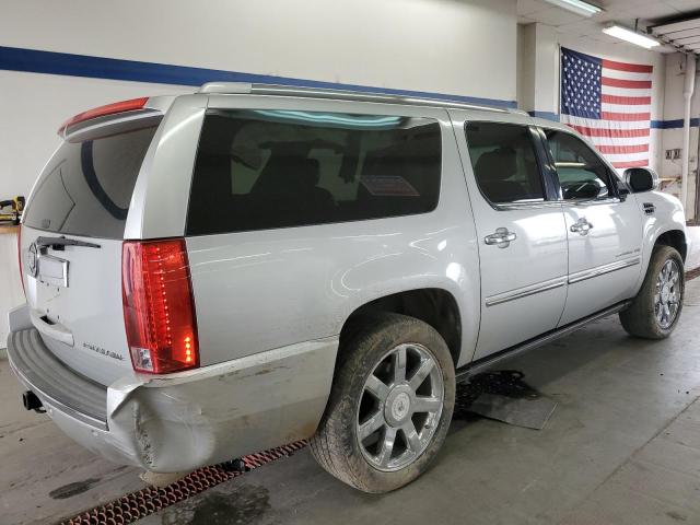 1GYS3JEF4BR234766 - 2011 CADILLAC ESCALADE ESV PREMIUM Gümüş fotoğraf 3