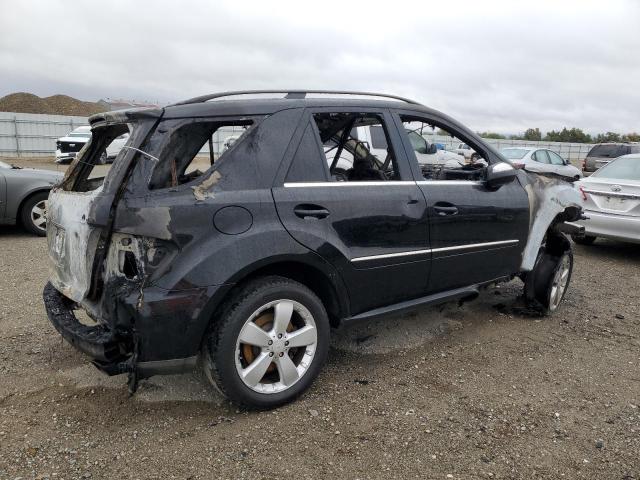 4JGBB8GB2AA593344 - 2010 MERCEDES-BENZ ML 350 4MATIC BLACK photo 3