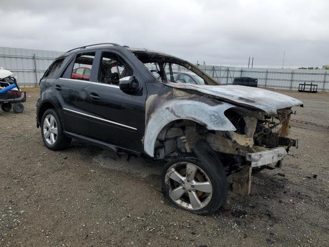 4JGBB8GB2AA593344 - 2010 MERCEDES-BENZ ML 350 4MATIC BLACK photo 4