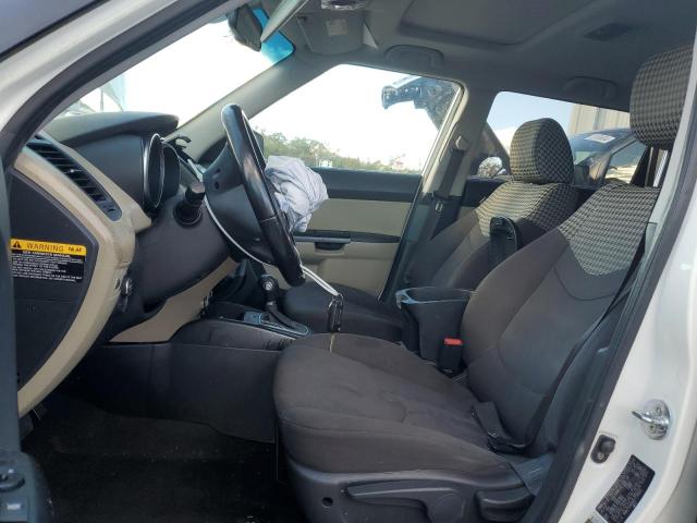KNDJT2A64D7756924 - 2013 KIA SOUL + WHITE photo 7