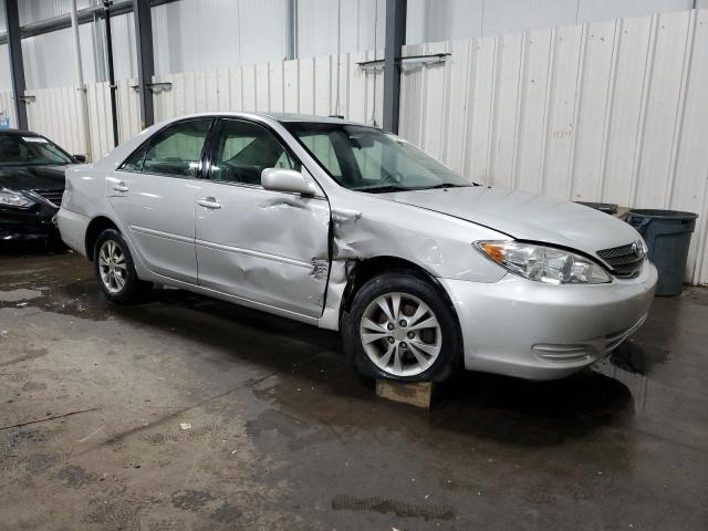 4T1BF32K15U109828 - 2005 TOYOTA CAMRY LE SILVER photo 4