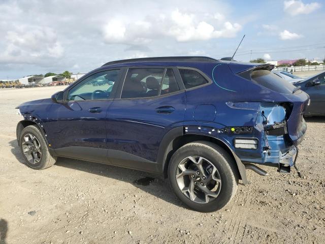 KL77LHE2XRC055093 - 2024 CHEVROLET TRAX 1LT BLUE photo 2