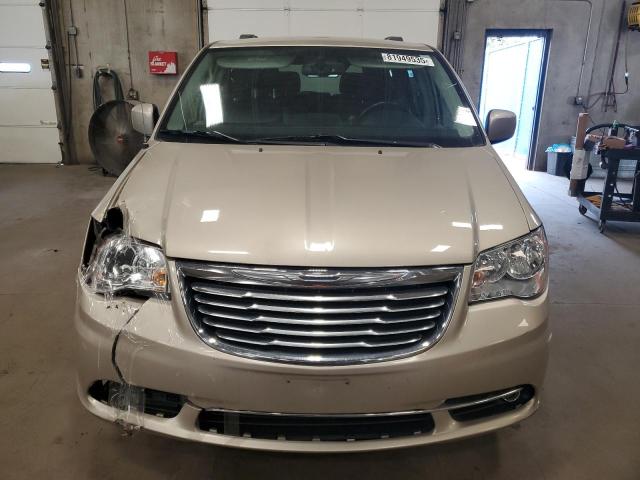 2C4RC1BG7GR302643 - 2016 CHRYSLER TOWN & COU TOURING TAN photo 5