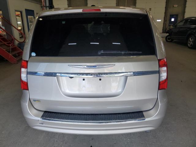 2C4RC1BG7GR302643 - 2016 CHRYSLER TOWN & COU TOURING TAN photo 6