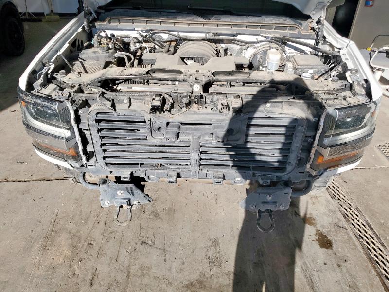 1GCVKREC7JZ149400 - 2018 CHEVROLET SILVERADO K1500 LT Белый фото 11