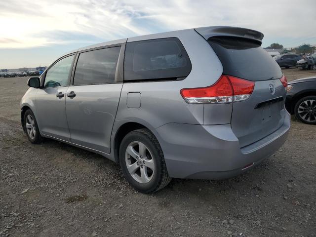 5TDZK3DCXDS340783 - 2013 TOYOTA SIENNA GRAY photo 2