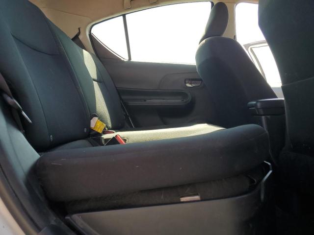 JTDKDTB33H1597933 - 2017 TOYOTA PRIUS C თეთრი ფოტო 10