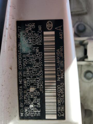 JTDKDTB33H1597933 - 2017 TOYOTA PRIUS C თეთრი ფოტო 12