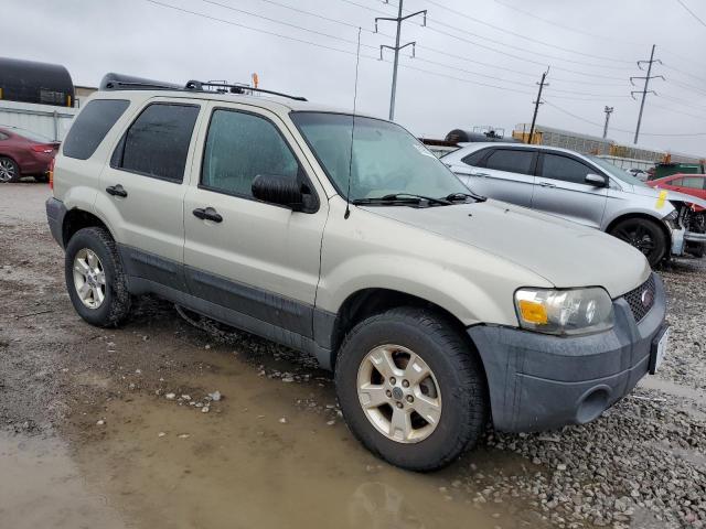 1FMYU03125KA89573 - 2005 FORD ESCAPE XLT TAN photo 4