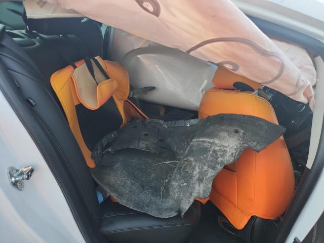 1G4GB5G39GF110313 - 2016 BUICK LACROSSE 白色 照片 10