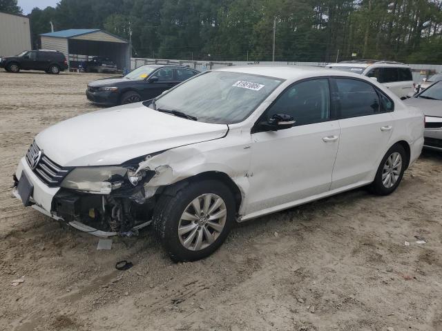 2015 VOLKSWAGEN PASSAT S, 