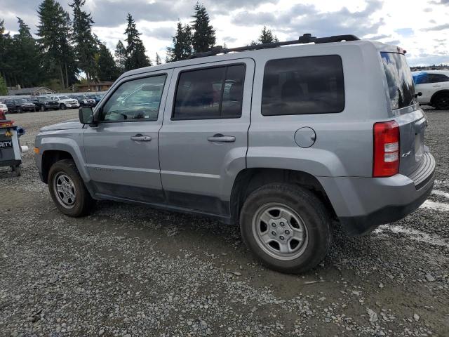 1C4NJRBB1FD257109 - 2015 JEEP PATRIOT SPORT 银色 照片 2