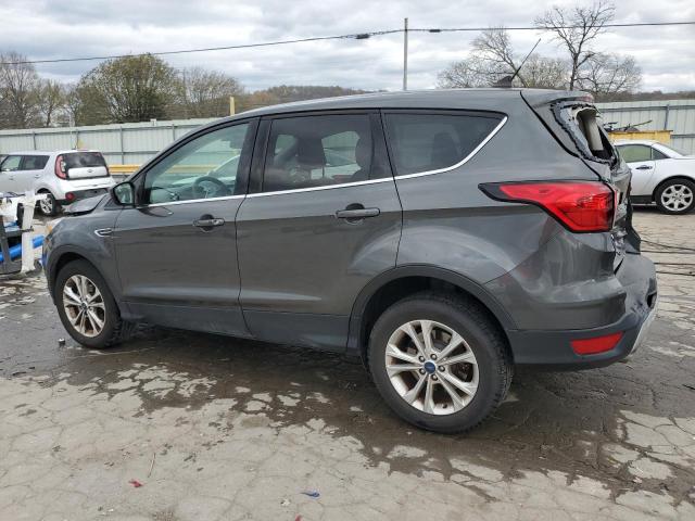 1FMCU0GD2KUA11504 - 2019 FORD ESCAPE SE GRAY photo 2