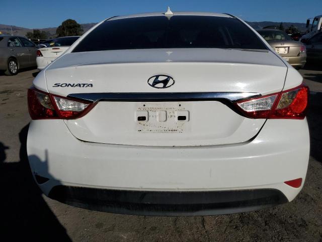 5NPEB4AC5EH852807 - 2014 HYUNDAI SONATA GLS WHITE photo 6