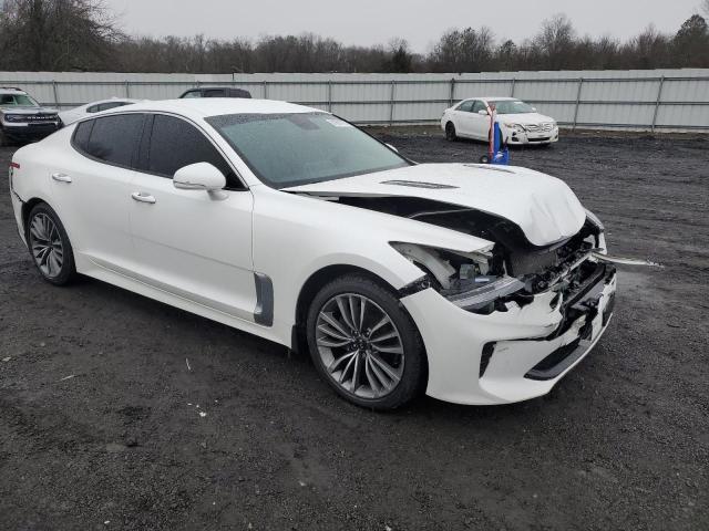 KNAE15LA0K6041908 - 2019 KIA STINGER WHITE photo 4