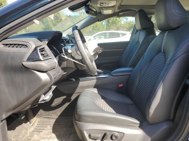 4T1B11HK3JU619988 - 2018 TOYOTA CAMRY L TEAL photo 7