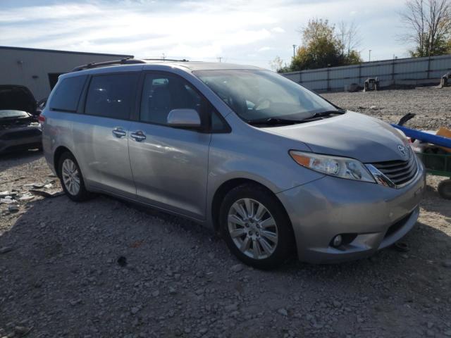 5TDDK3DC7BS012731 - 2011 TOYOTA SIENNA XLE Silber Foto 4