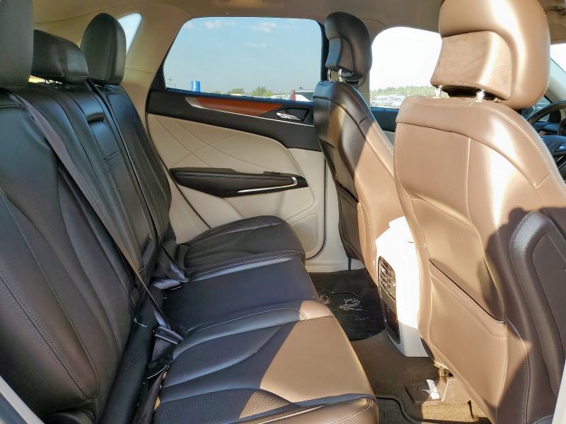 5LMCJ2C92KUL27794 - 2019 LINCOLN MKC SELECT Բեժ լուսանկար 10