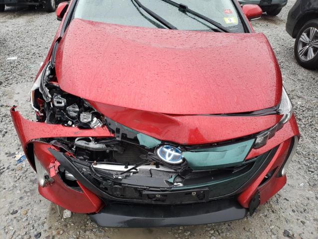 JTDKARFPXH3062594 - 2017 TOYOTA PRIUS PRIM RED photo 11