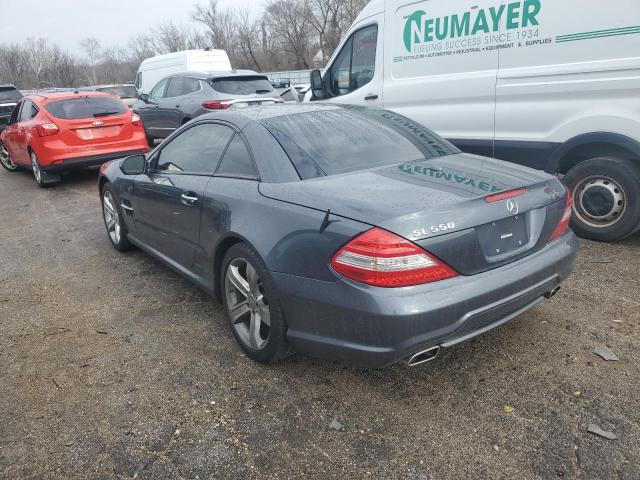 WDBSK7BA2BF163684 - 2011 MERCEDES-BENZ SL 550 GRAY photo 2